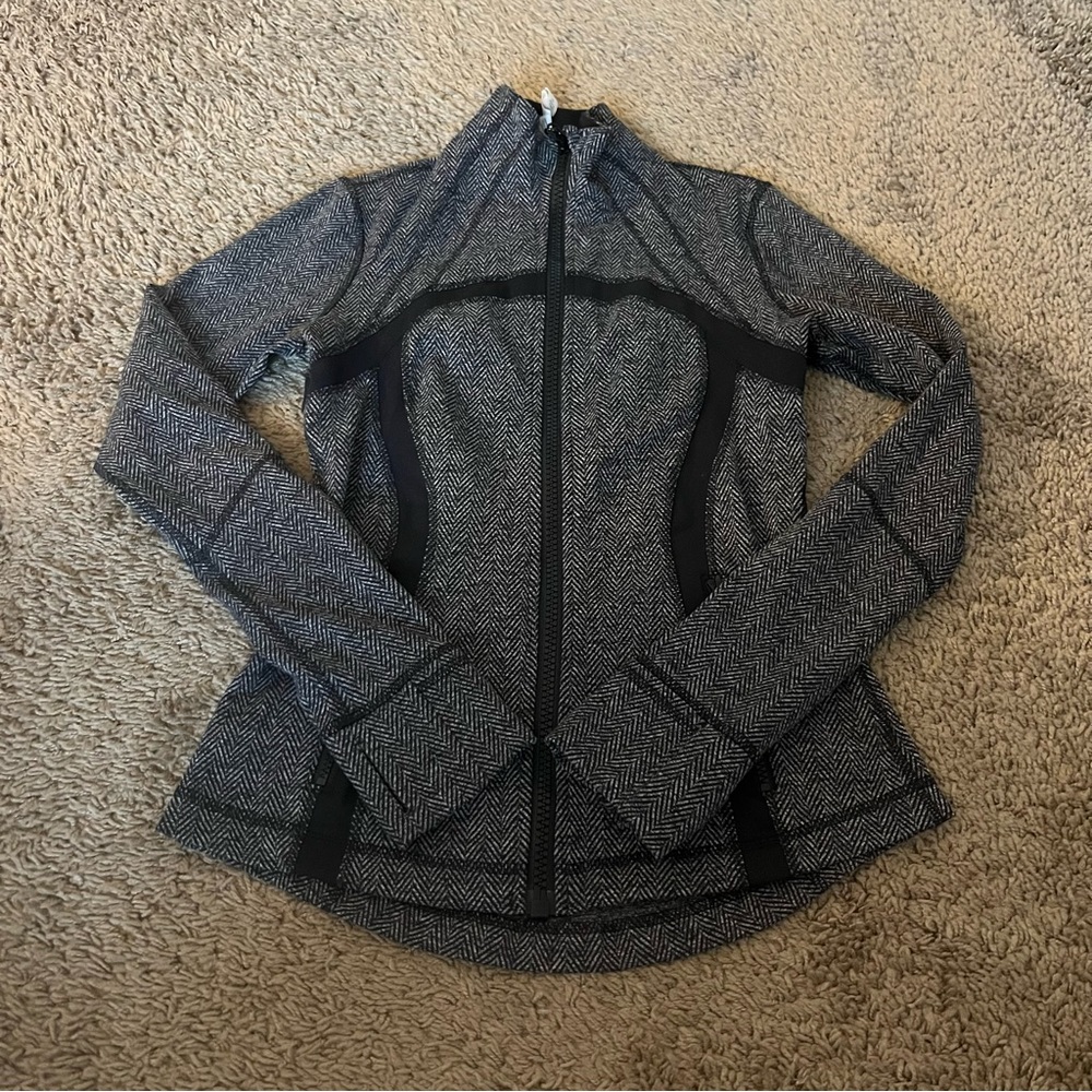 Lululemon herringbone define jacket size 6